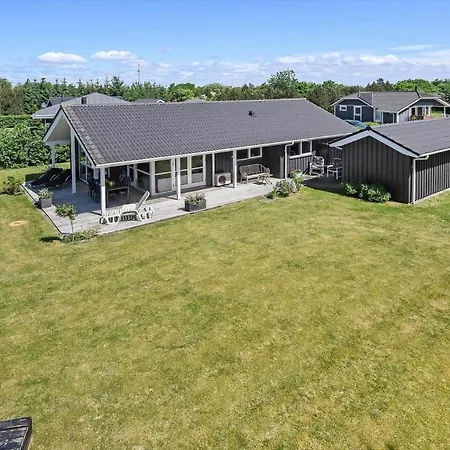 C11330-tarm-blabaervej-14 Feriehus